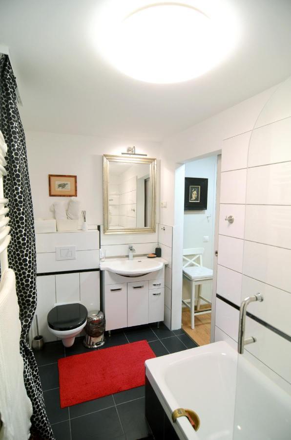 Filia Apartman Еґер Екстер'єр фото