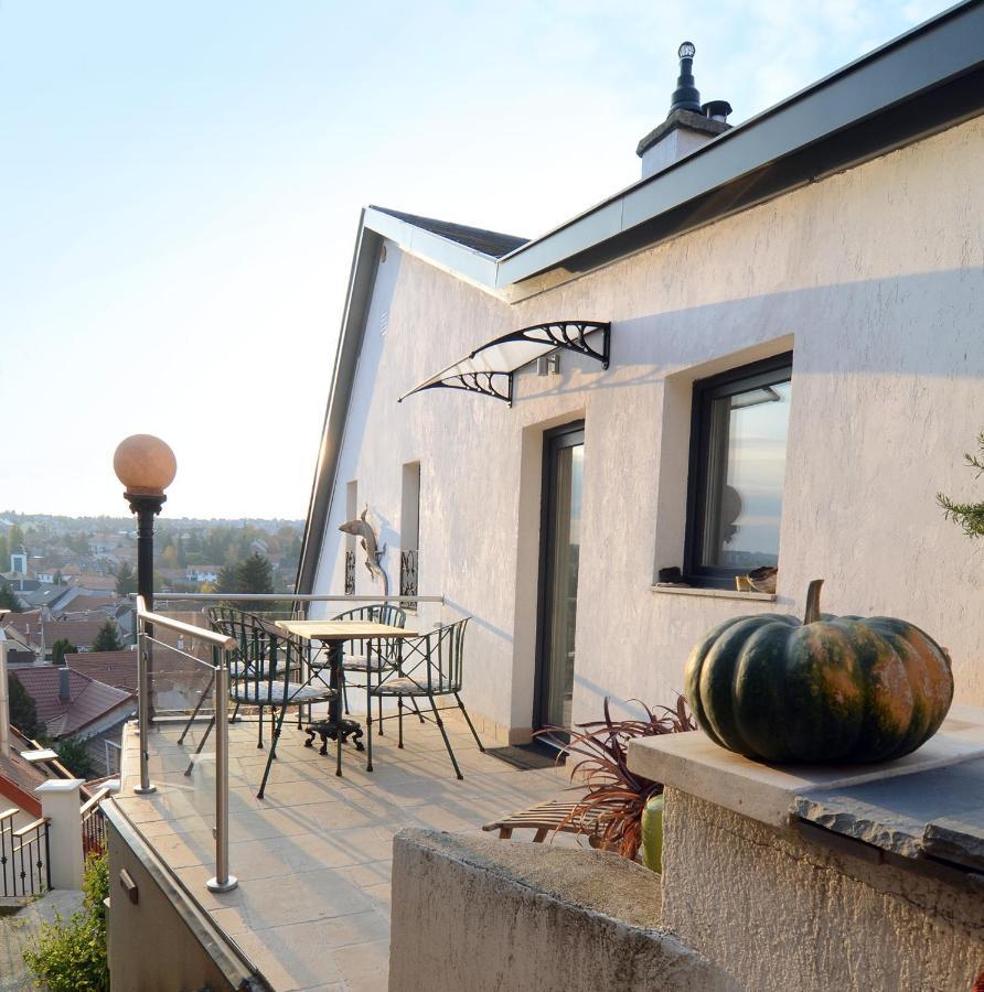 Filia Apartman Еґер Екстер'єр фото